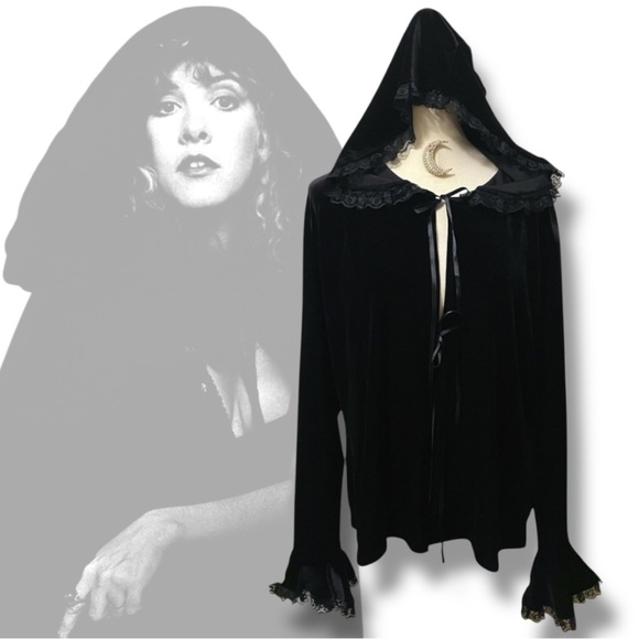 Flaming Angels Costume & Clothing Designs, LTD Tops - Flaming Angels Canada Velvet & Lace Gothic Victorian Vampire  Hood Cloak 24 XXL